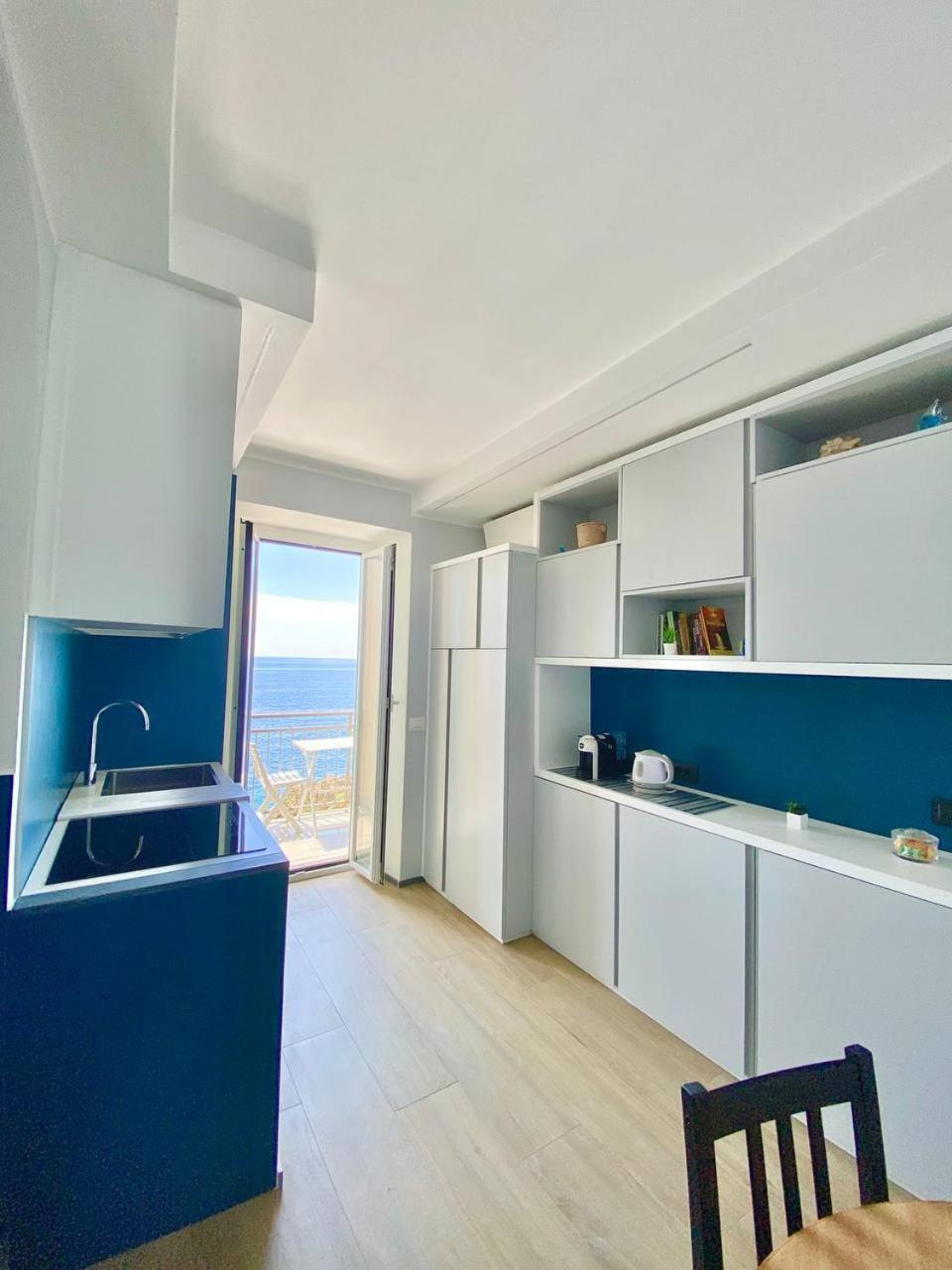 Apartment La Scogliera - Риомаджиоре Экстерьер фото